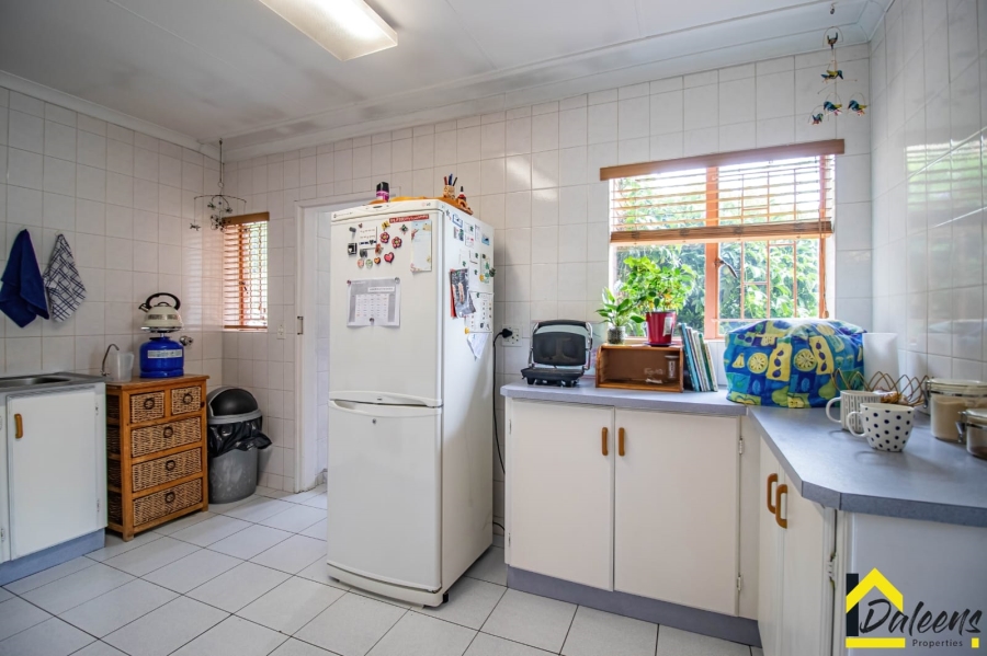 3 Bedroom Property for Sale in Bardene Gauteng