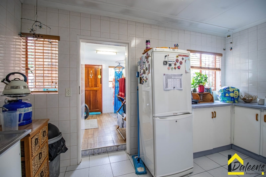 3 Bedroom Property for Sale in Bardene Gauteng