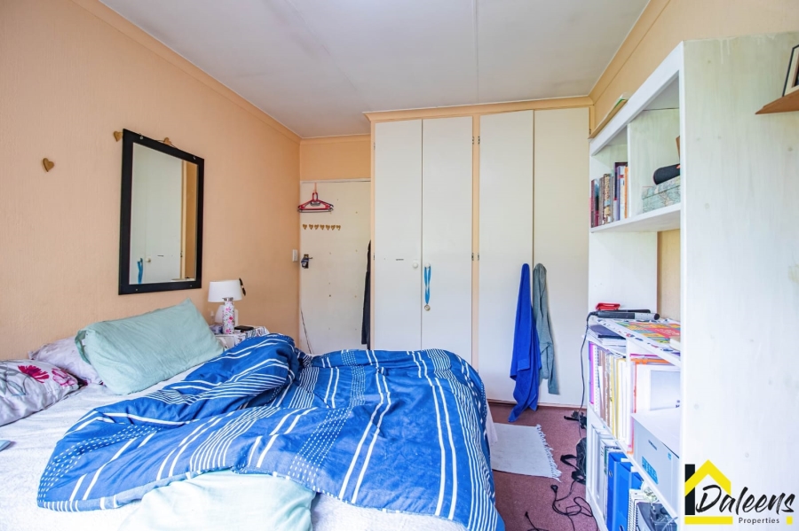 3 Bedroom Property for Sale in Bardene Gauteng