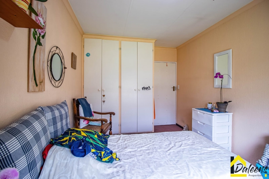 3 Bedroom Property for Sale in Bardene Gauteng