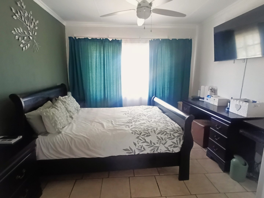 Commercial Property for Sale in Roodeplaat Gauteng