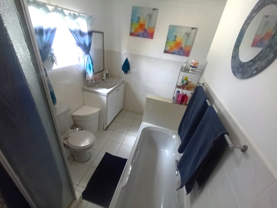 Commercial Property for Sale in Roodeplaat Gauteng