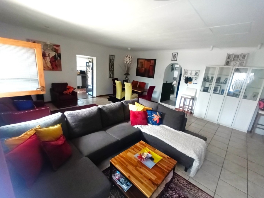 Commercial Property for Sale in Roodeplaat Gauteng