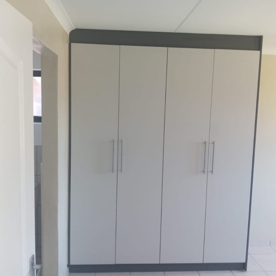 3 Bedroom Property for Sale in Cloverdene Gauteng