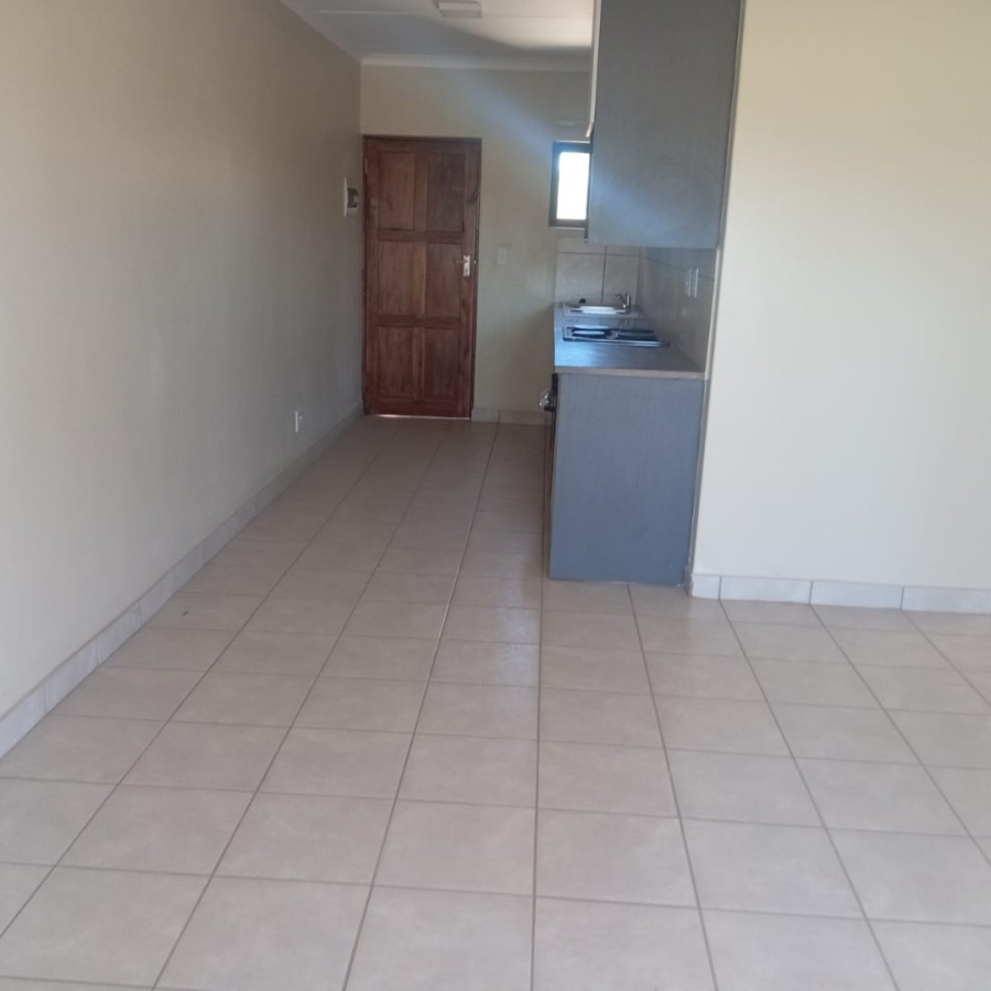 2 Bedroom Property for Sale in Cloverdene Gauteng