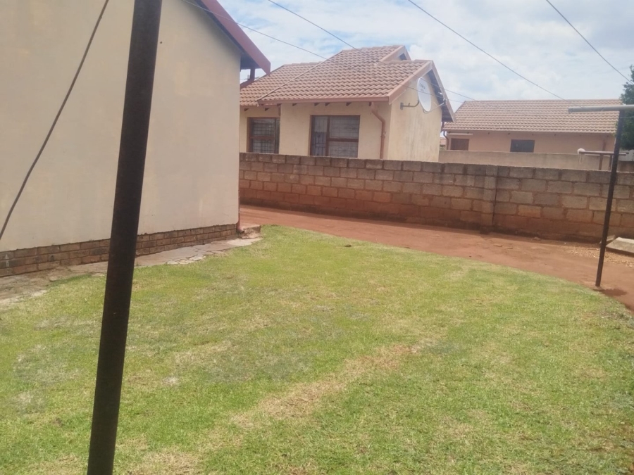 2 Bedroom Property for Sale in Soshanguve East Ext 5 Gauteng