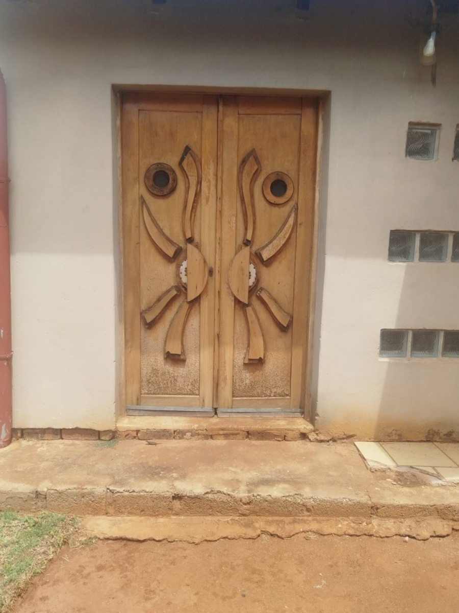 2 Bedroom Property for Sale in Soshanguve East Ext 5 Gauteng