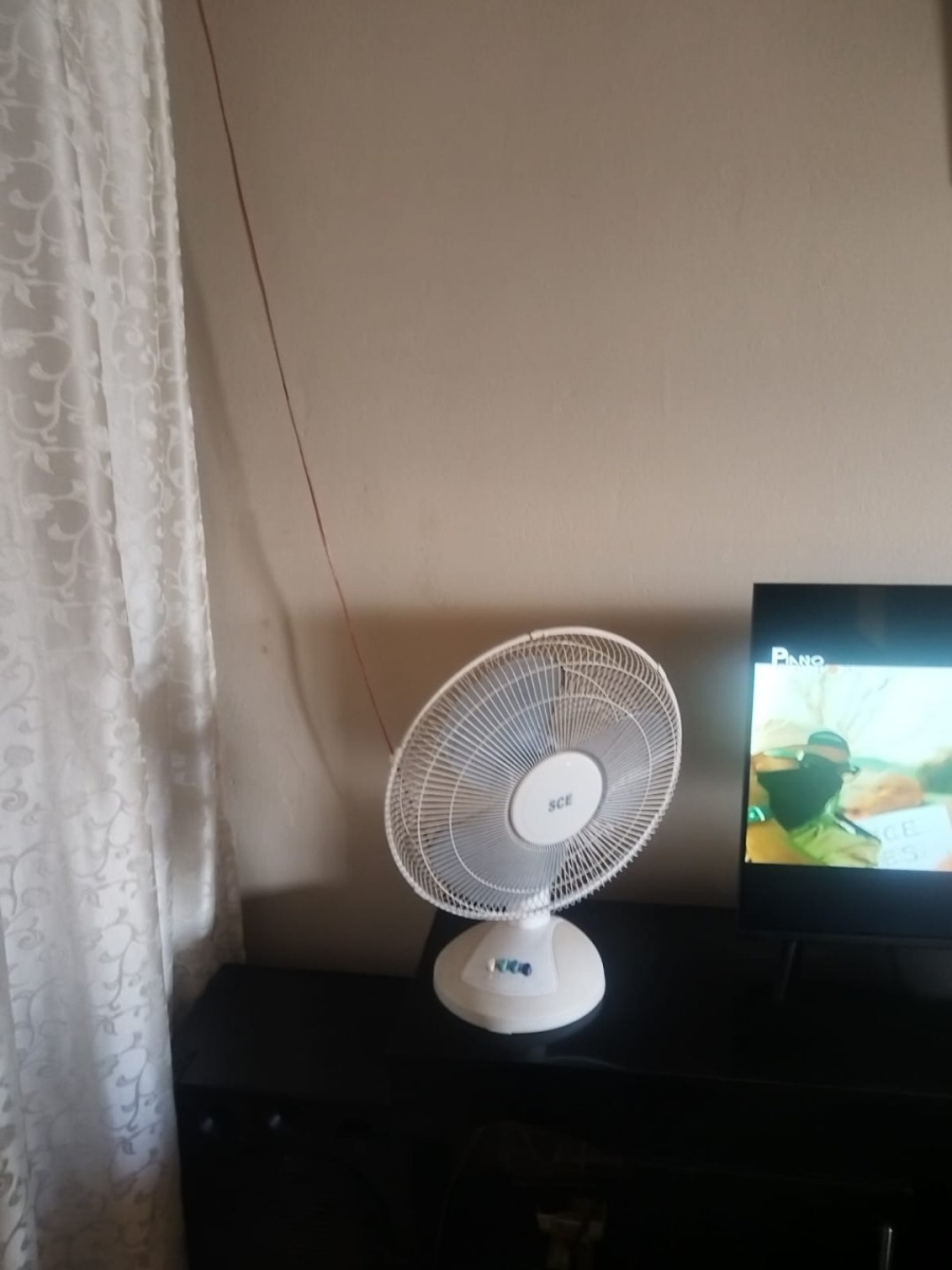 2 Bedroom Property for Sale in Soshanguve East Ext 5 Gauteng