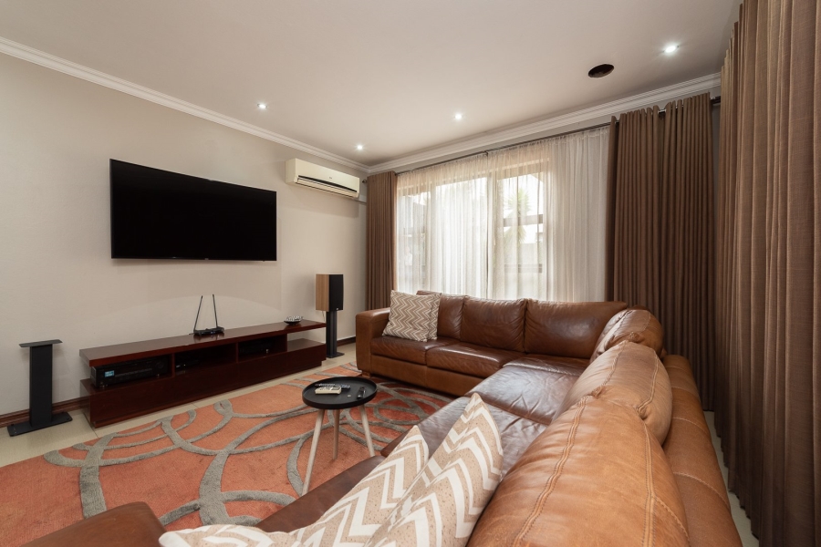 5 Bedroom Property for Sale in Meyersdal Nature Estate Gauteng