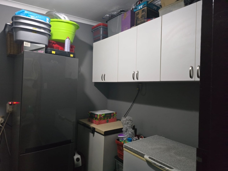 3 Bedroom Property for Sale in Barvallen Gauteng