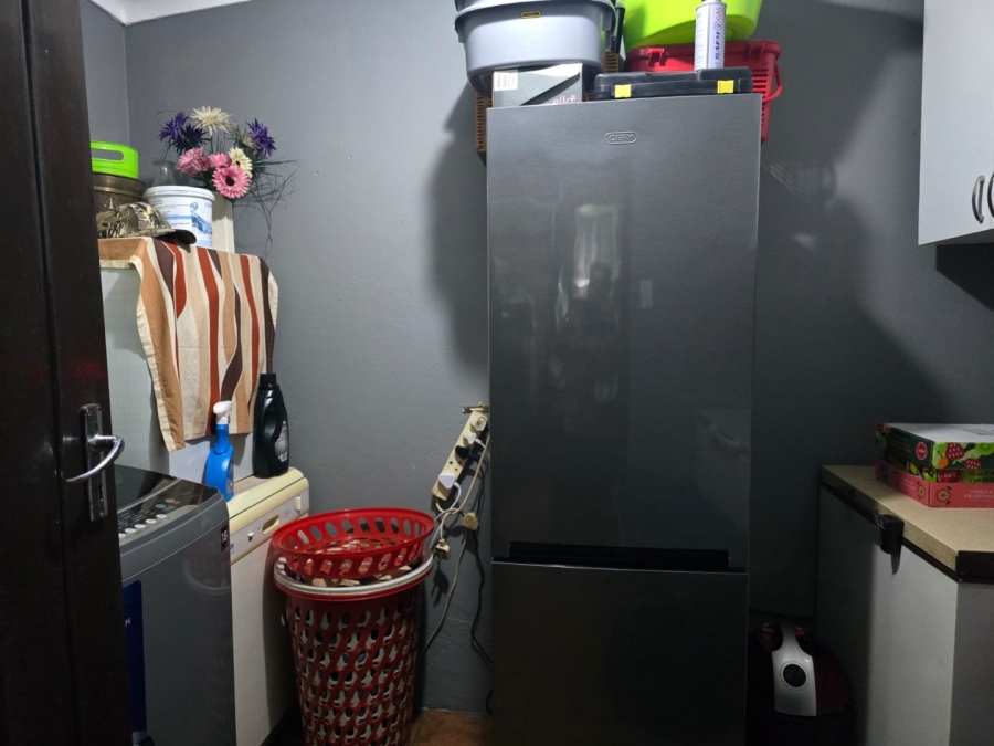 3 Bedroom Property for Sale in Barvallen Gauteng