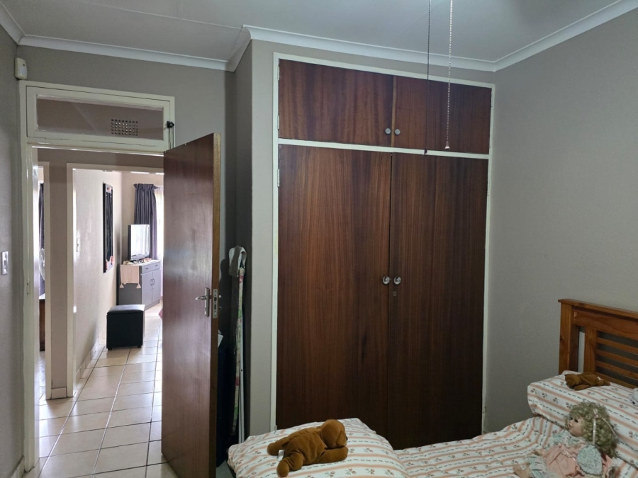 3 Bedroom Property for Sale in Barvallen Gauteng