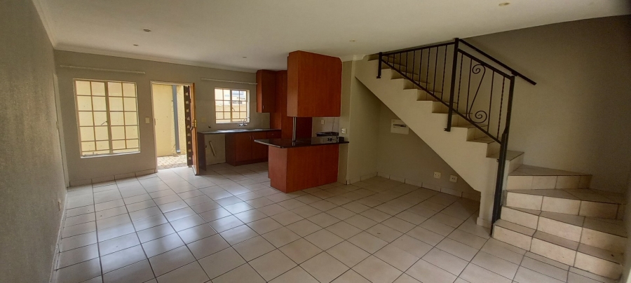 To Let 2 Bedroom Property for Rent in Annlin Gauteng