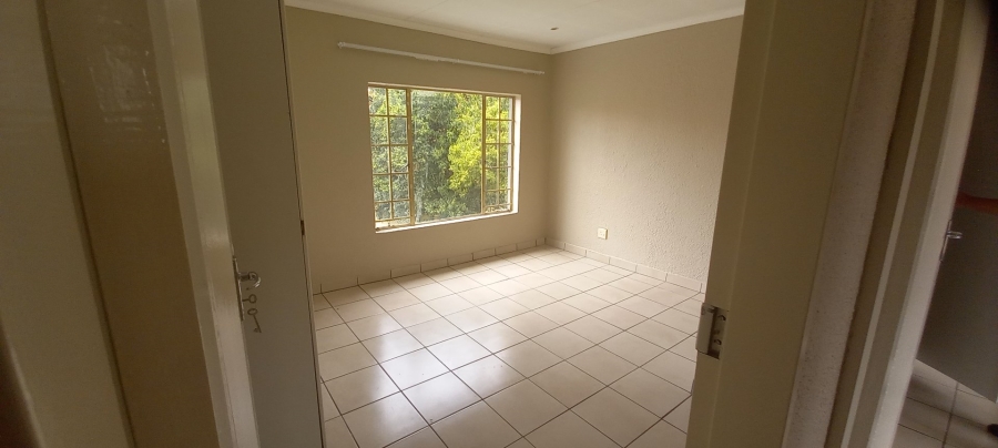 To Let 2 Bedroom Property for Rent in Annlin Gauteng