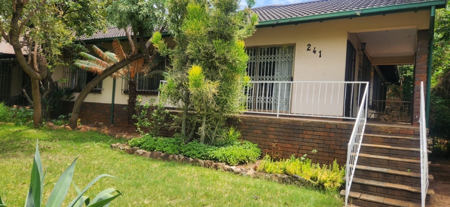  Bedroom Property for Sale in Hennopspark Gauteng
