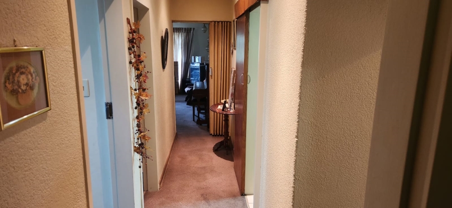 3 Bedroom Property for Sale in Hennopspark Gauteng