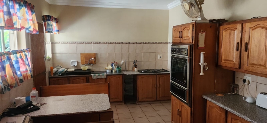 3 Bedroom Property for Sale in Hennopspark Gauteng
