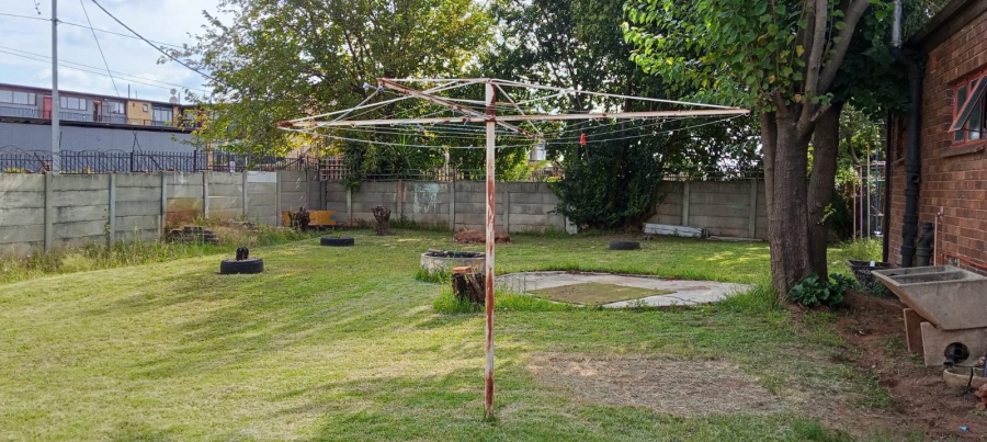 To Let 1 Bedroom Property for Rent in Krugersdorp North Gauteng