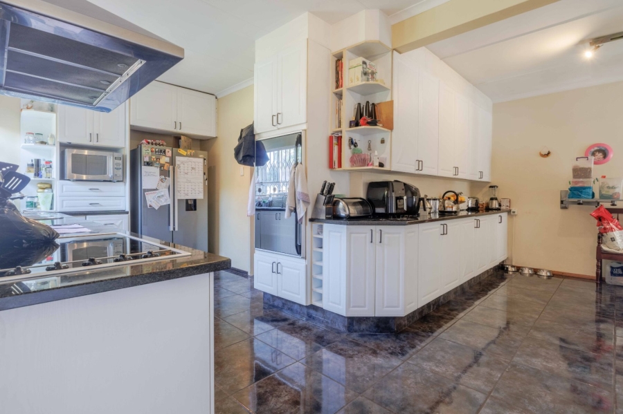 4 Bedroom Property for Sale in Eden Glen Gauteng