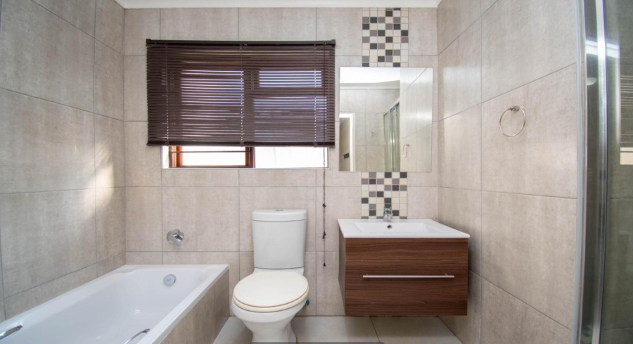 3 Bedroom Property for Sale in Jukskei Park Gauteng