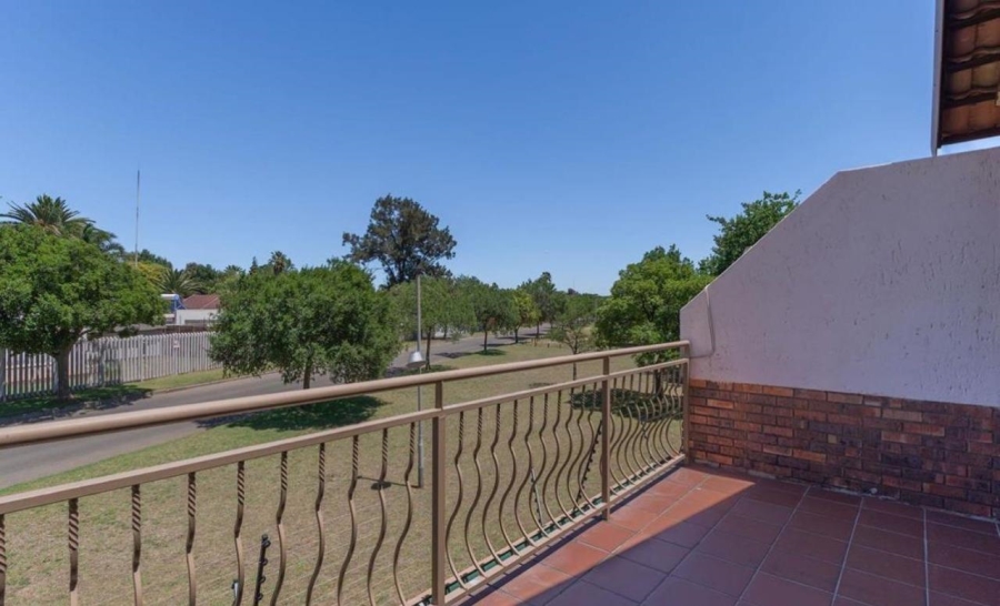 3 Bedroom Property for Sale in Jansenpark Gauteng