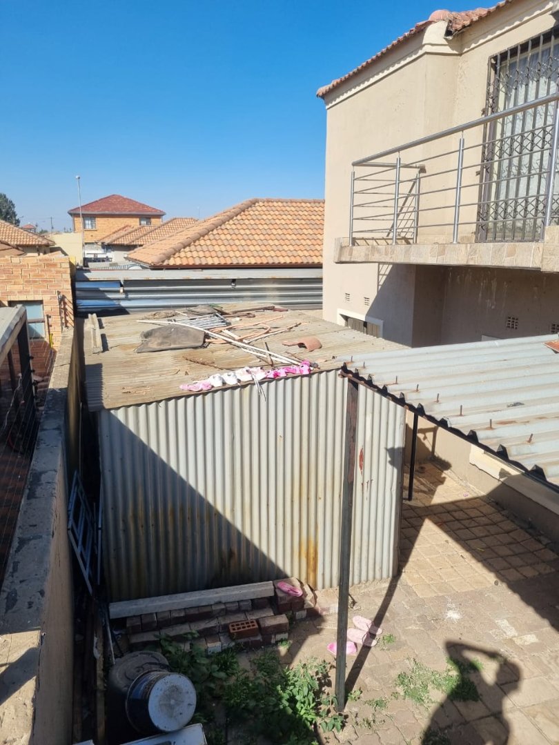 3 Bedroom Property for Sale in Buhle Park Gauteng