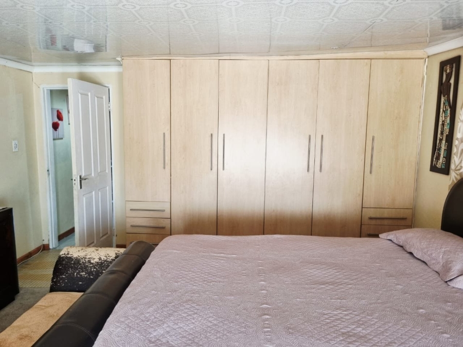 3 Bedroom Property for Sale in Buhle Park Gauteng