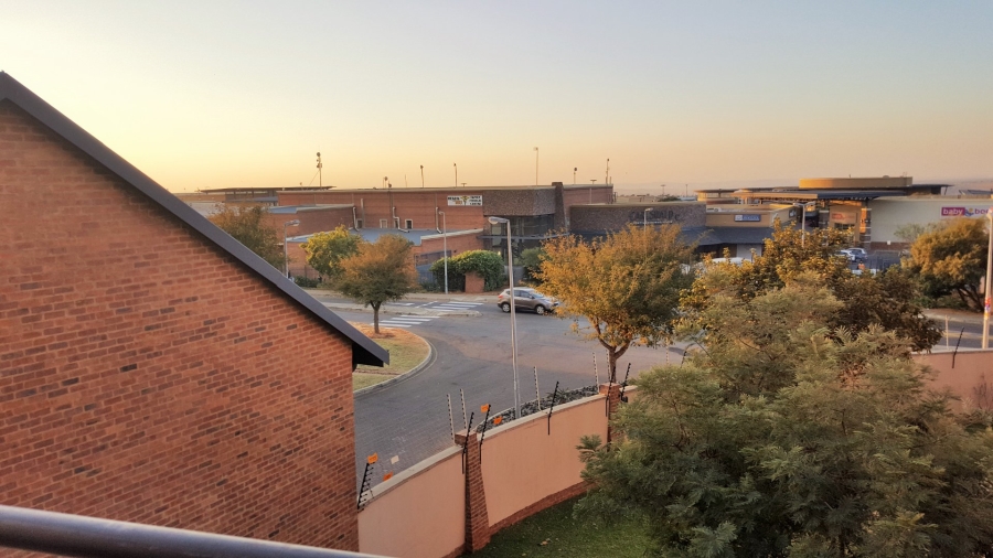 To Let 1 Bedroom Property for Rent in Carlswald Gauteng