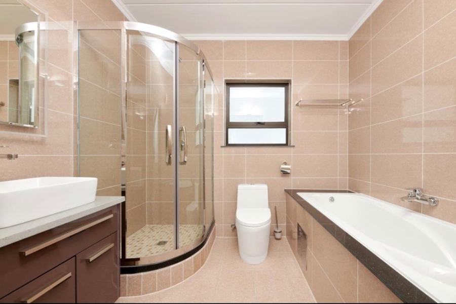 To Let 3 Bedroom Property for Rent in Fourways Gauteng