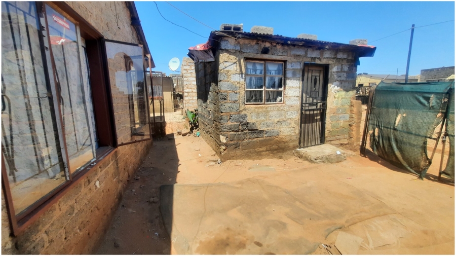 2 Bedroom Property for Sale in Tembisa Central Gauteng