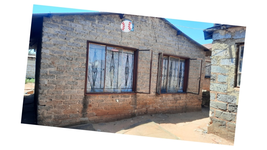 2 Bedroom Property for Sale in Tembisa Central Gauteng