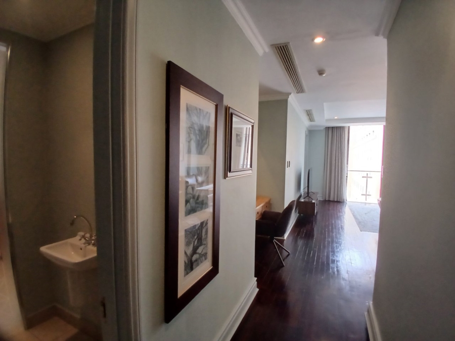 2 Bedroom Property for Sale in Sandton Central Gauteng