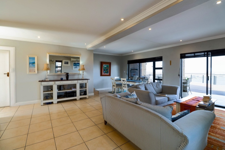 To Let  Bedroom Property for Rent in Aquavista Mountain Estate Gauteng