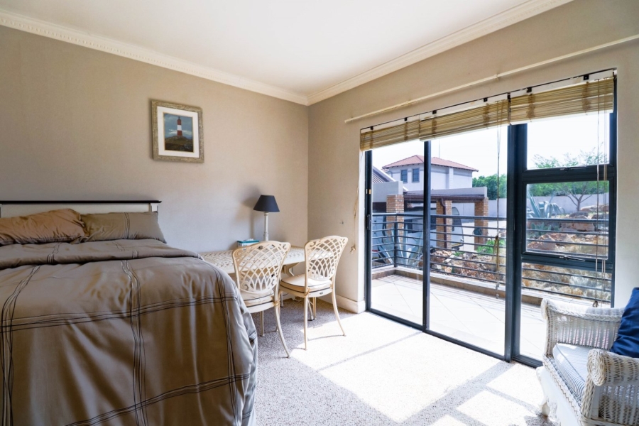 To Let  Bedroom Property for Rent in Aquavista Mountain Estate Gauteng