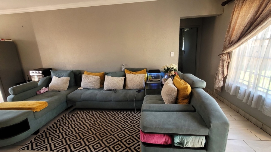 3 Bedroom Property for Sale in Annlin Gauteng