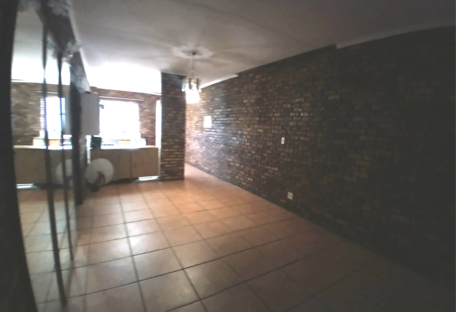 3 Bedroom Property for Sale in Pretoria North Gauteng