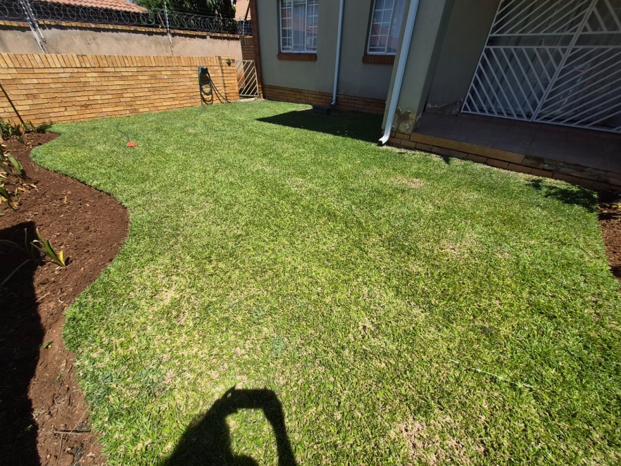 2 Bedroom Property for Sale in Montana Gauteng