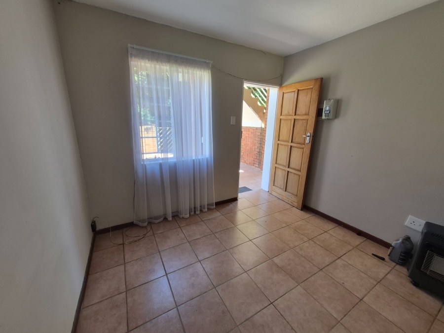 2 Bedroom Property for Sale in Montana Gauteng