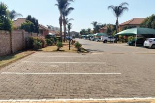 2 Bedroom Property for Sale in Montana Gauteng