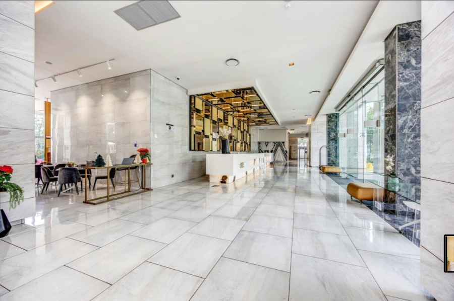 To Let 2 Bedroom Property for Rent in Sandhurst Gauteng