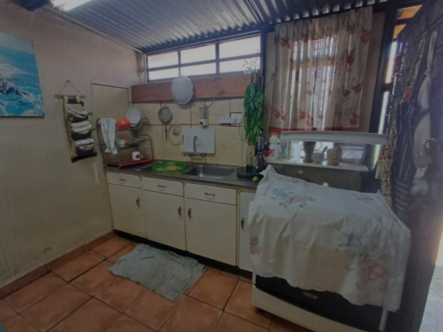 2 Bedroom Property for Sale in Elandspoort Gauteng