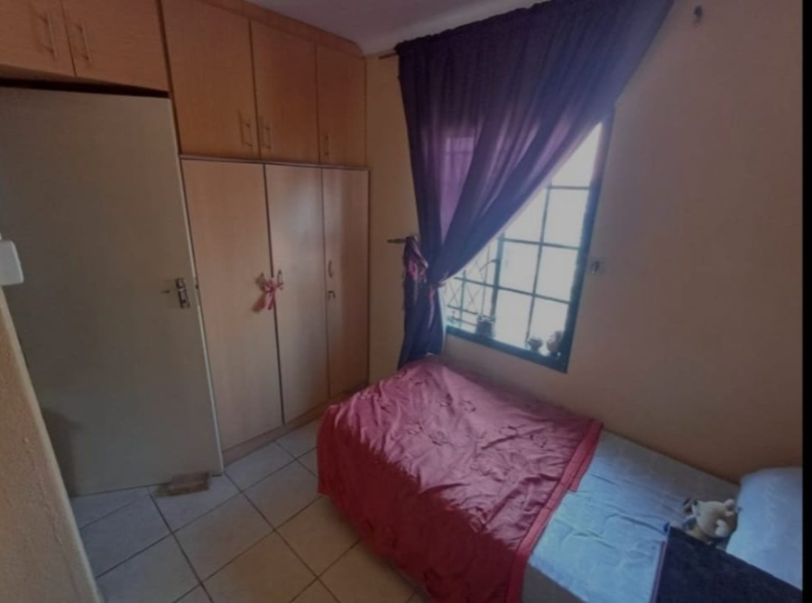 2 Bedroom Property for Sale in Elandspoort Gauteng