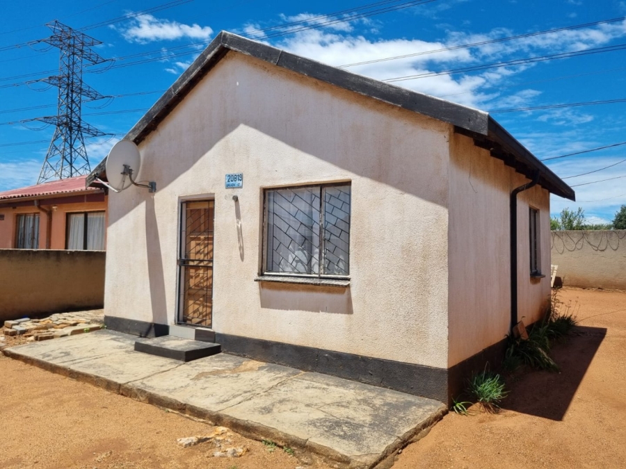 2 Bedroom Property for Sale in Mfundo Park Gauteng