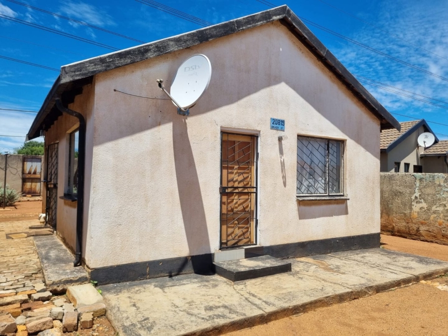 2 Bedroom Property for Sale in Mfundo Park Gauteng