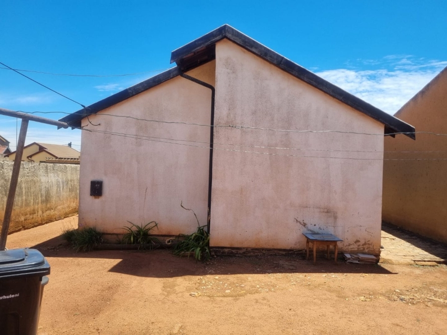 2 Bedroom Property for Sale in Mfundo Park Gauteng