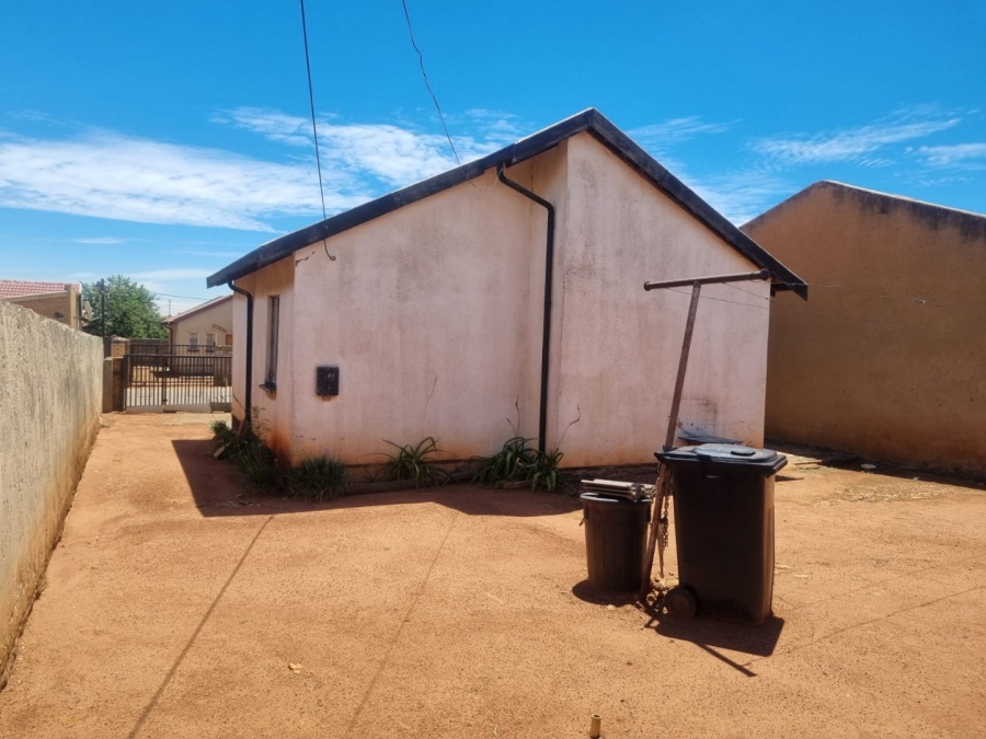 2 Bedroom Property for Sale in Mfundo Park Gauteng