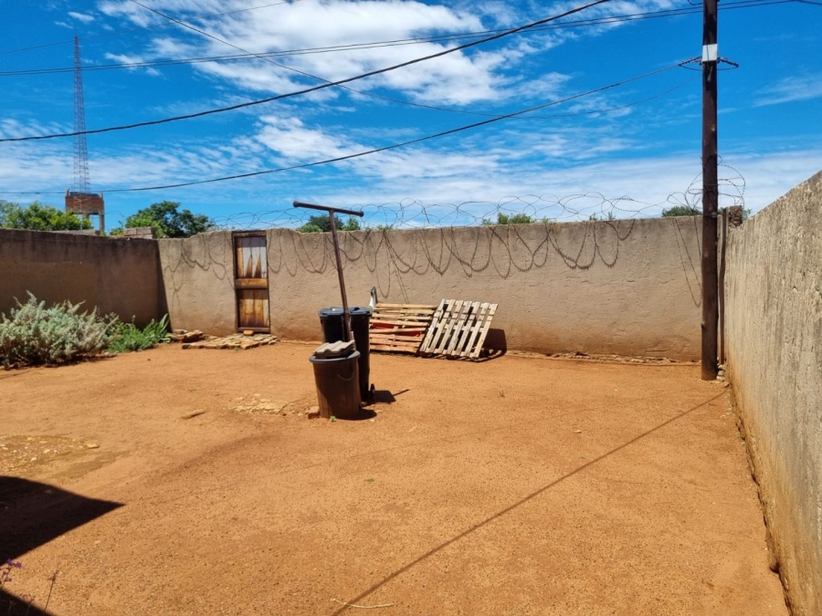 2 Bedroom Property for Sale in Mfundo Park Gauteng