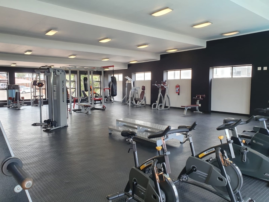 1 Bedroom Property for Sale in Greenstone Hill Gauteng