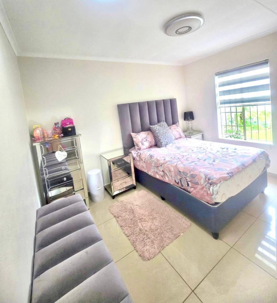 To Let 2 Bedroom Property for Rent in Eldoraigne Gauteng