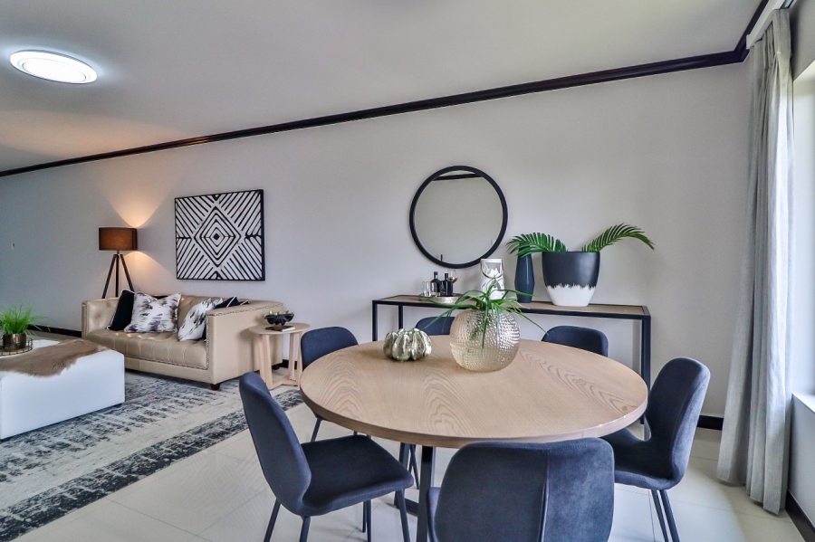 To Let 2 Bedroom Property for Rent in Broadacres Gauteng